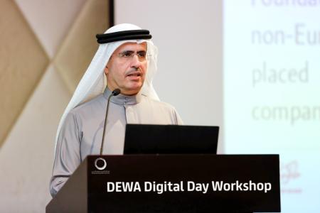 Image for DEWA Reviews Future Of Digital Technologies, Artificial Intelligence And Robotics In Water And Energy Sector