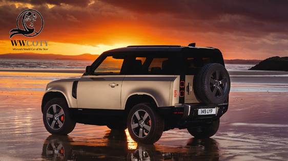 Image for Land Rover Defender Crowned Supreme Winner Women’s World Car Of The Year 2021