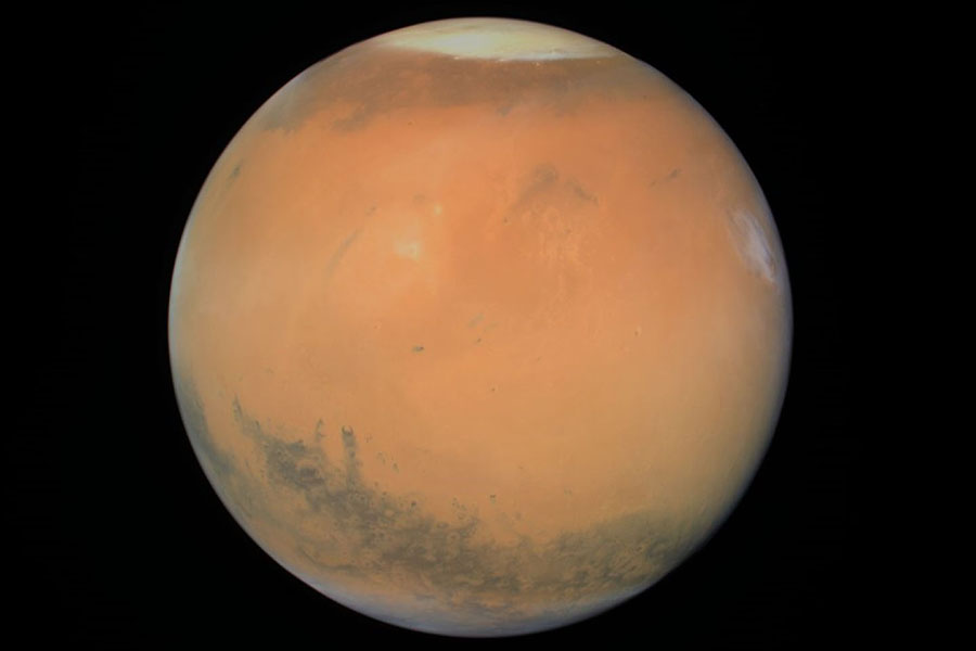 Image for Amateurs Around The World Share New Mars Images Taken From Hope Probe Data Release