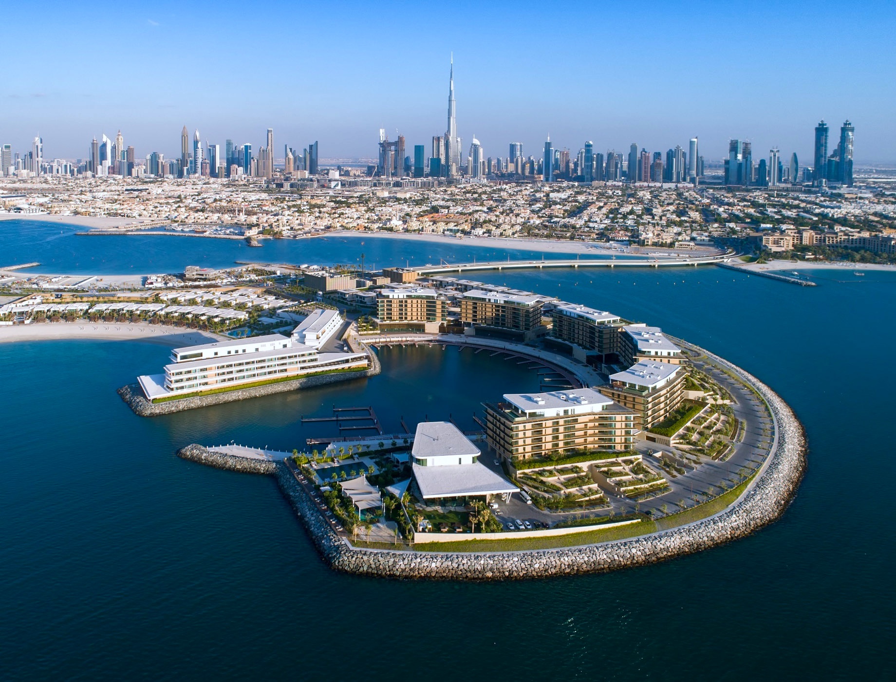 Image for Record-Breaking Rental Deal:  AED 3.7 Million For Villa Amalfi, Dubai Townhouse