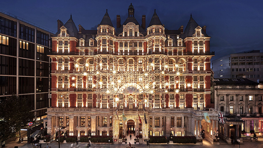 Image for Mandarin Oriental Unveils ‘Season’s Sparkle’ Festive Campaign Across Iconic Destinations