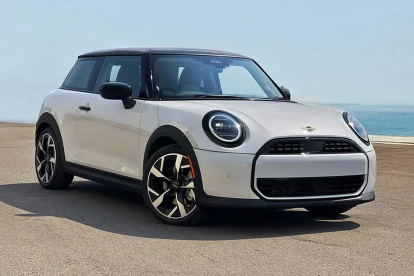 Selfdrive Unveils 2025 BMW And Mini Cooper Models In Its Enhanced Subscription Lineup