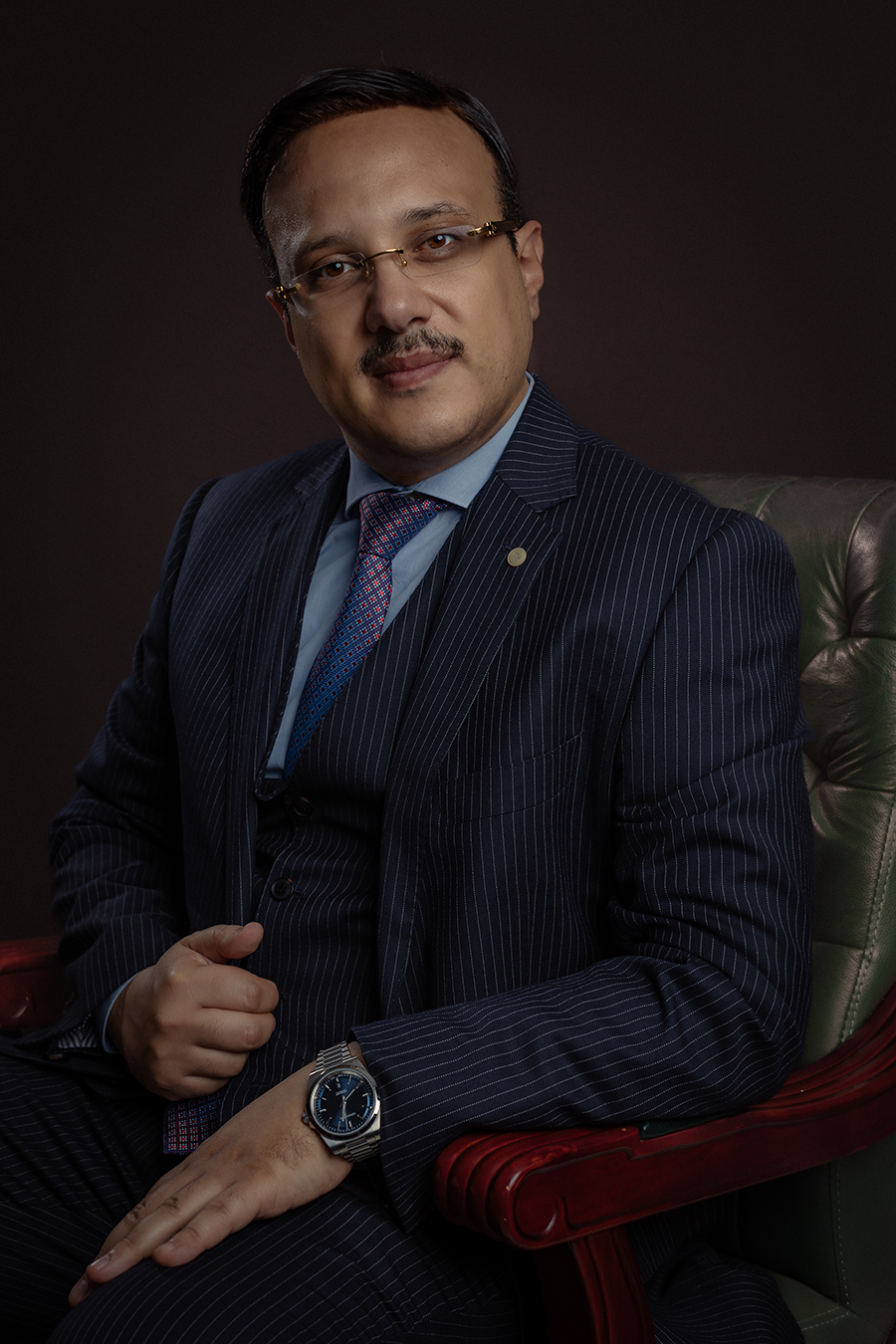 Dr. Hassan Mohsen Elhais: Best Legal Consultant in the UAE