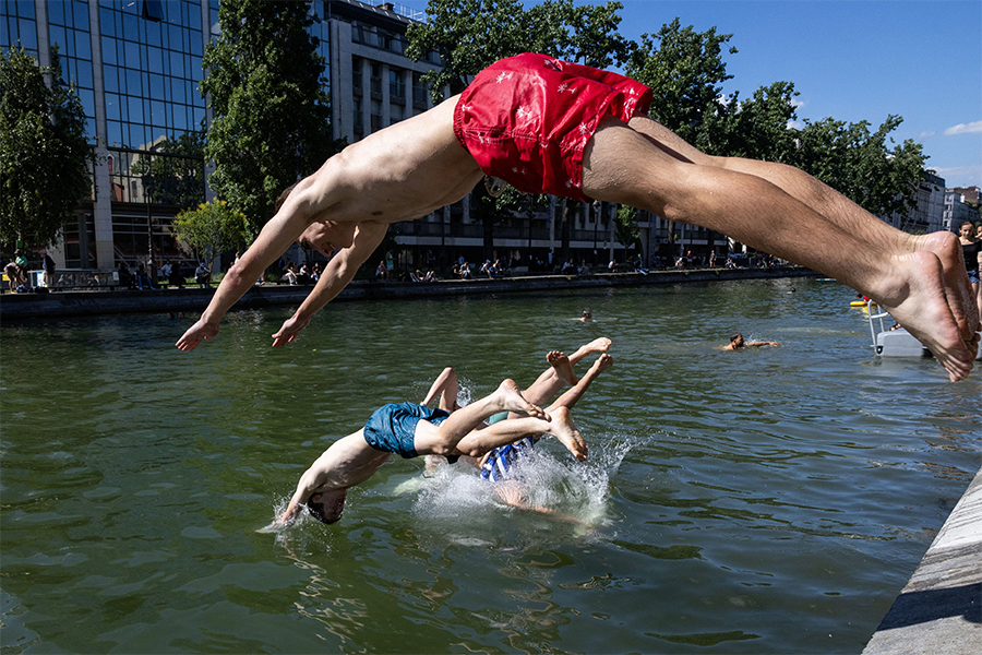 Europe Swelters As Heatwave Intensifies – With Temperatures Of Up To 44C