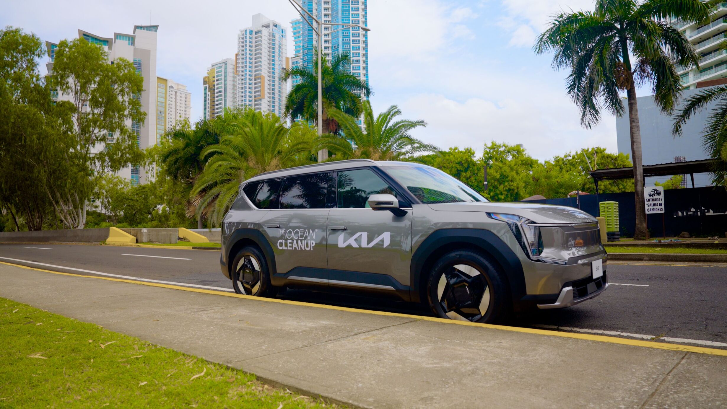 Kia Supports The Ocean Cleanup’s Panama City Plastic Waste Reduction Initiative Under The 30 Cities Program