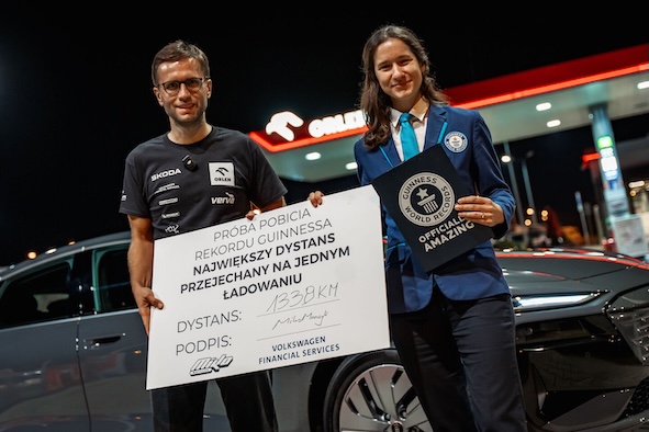 1,338 Kilometers On A Single Charge: Miko Marczyk Sets A Guinness World Record In The Audi A6 Sportback e-Tron