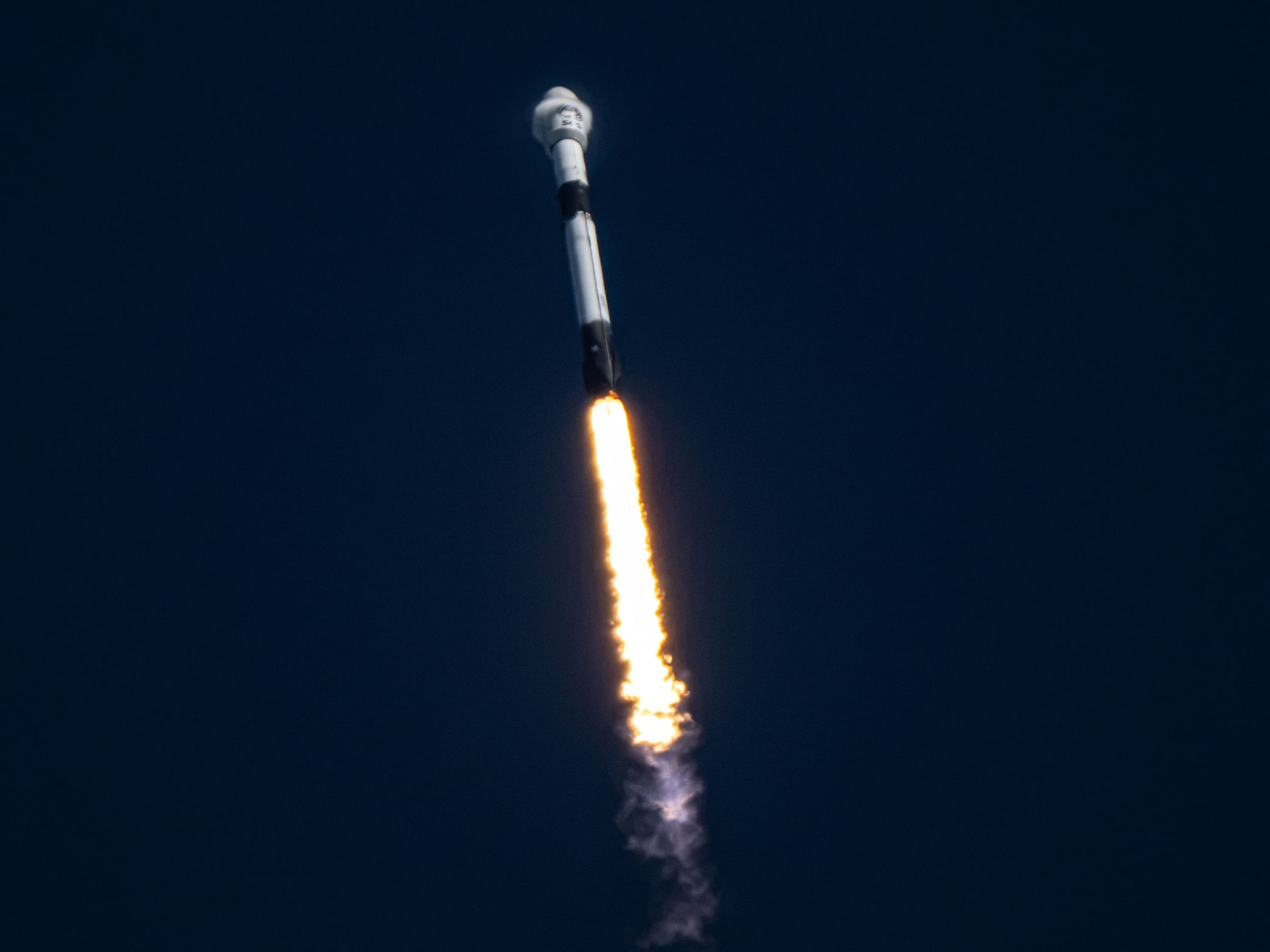 SpaceX Launches 3 Communications Satellites