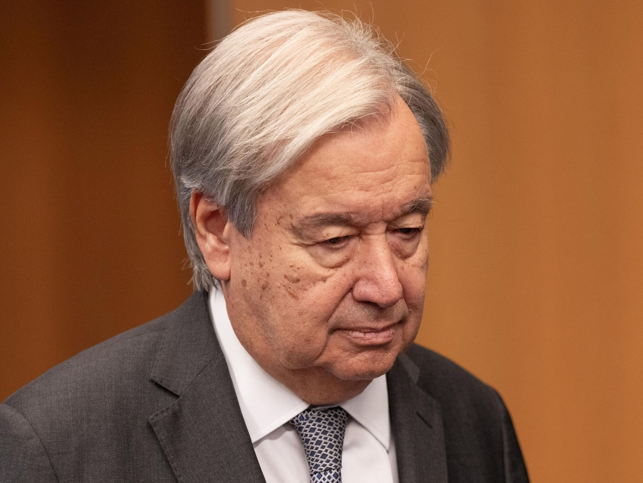 Guterres Welcomes Global Call To Control Frontier AI Models